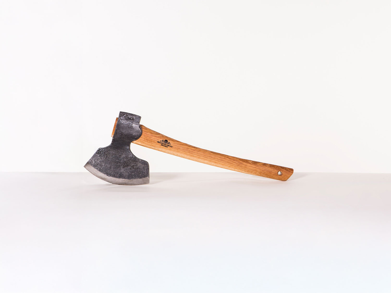 Gränsfors Broad Axe, Model 1900, Right Angled Handle