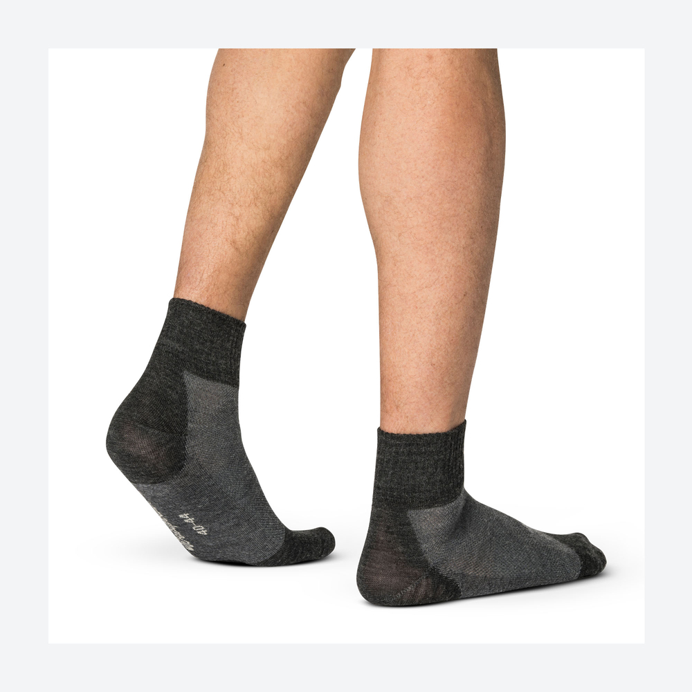 Men's Socks Skilled Liner Short