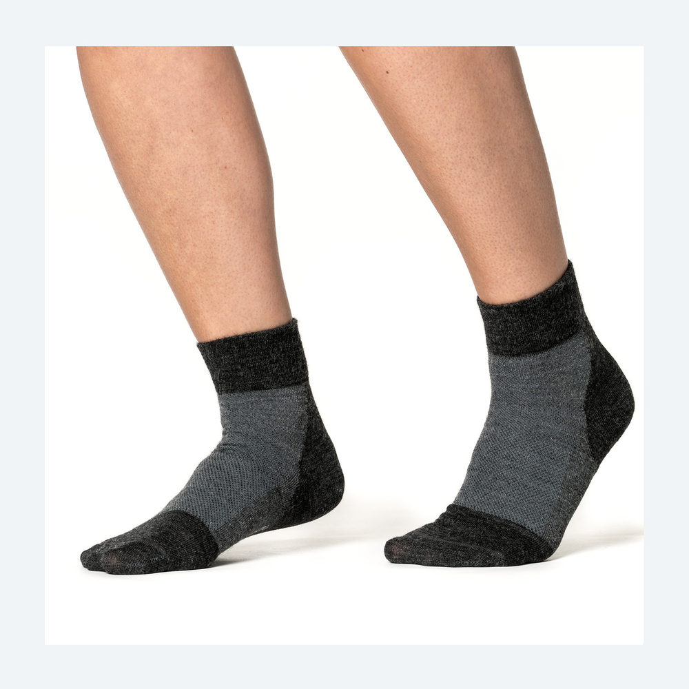 Women's Socks Skilled Liner Short