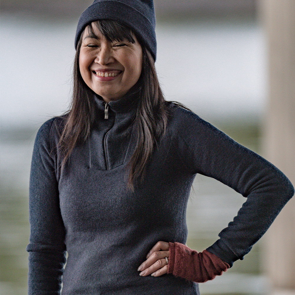Women's Zip Turtleneck 200